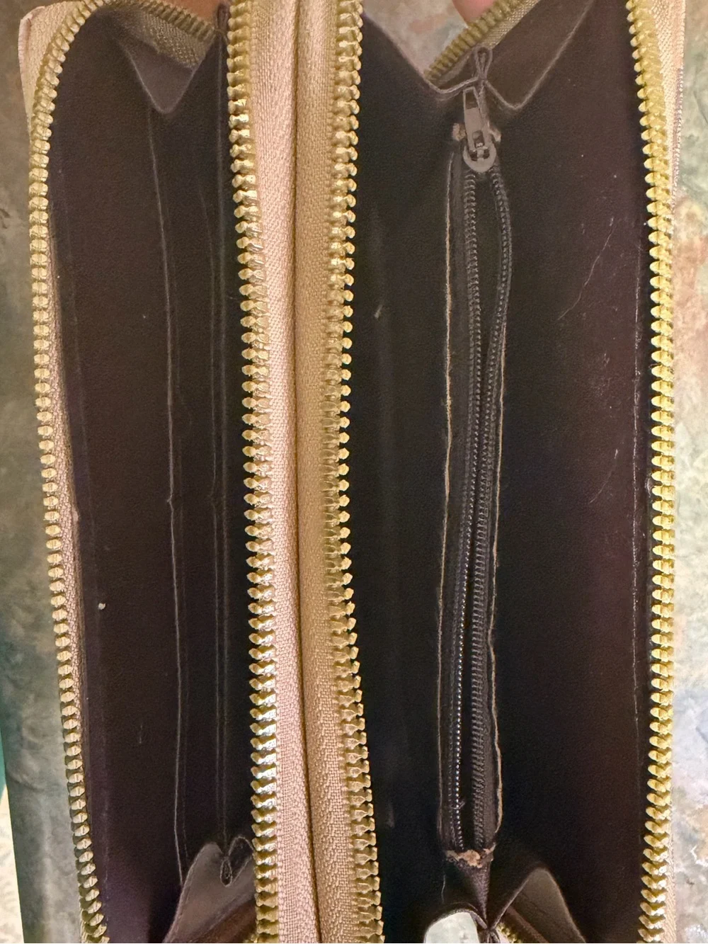 Striped Bee Accent Zip Wallet Wristlet - Brown/Black/Tan